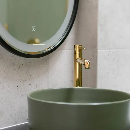 Przytulne W Poznaniu Z Klimatyzacja By Renters Апартаменти *