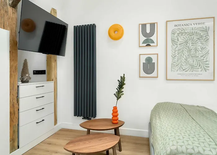 Przytulne W Poznaniu Z Klimatyzacja By Renters *